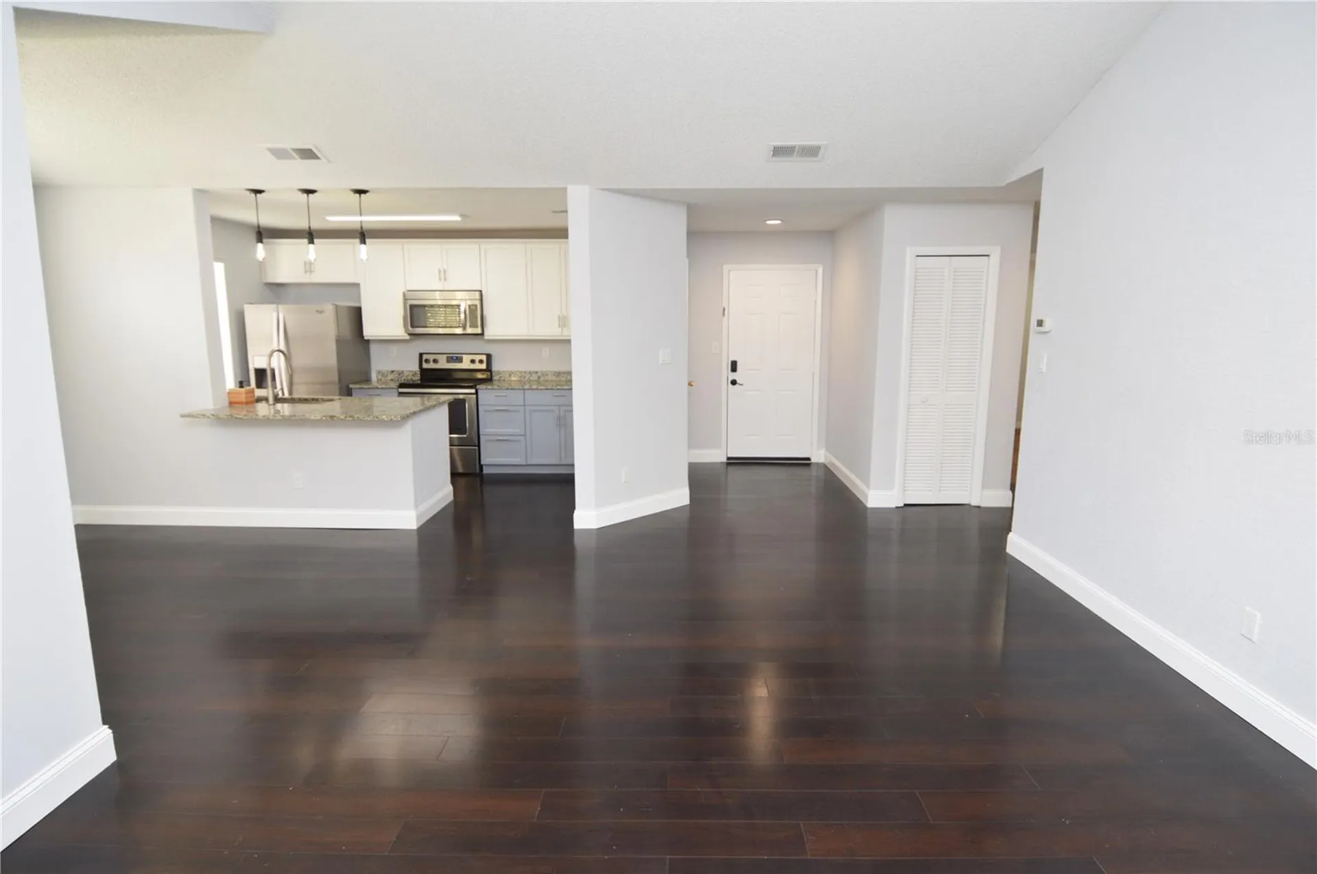 8621 Fancy Finch Drive Tampa FL 33614