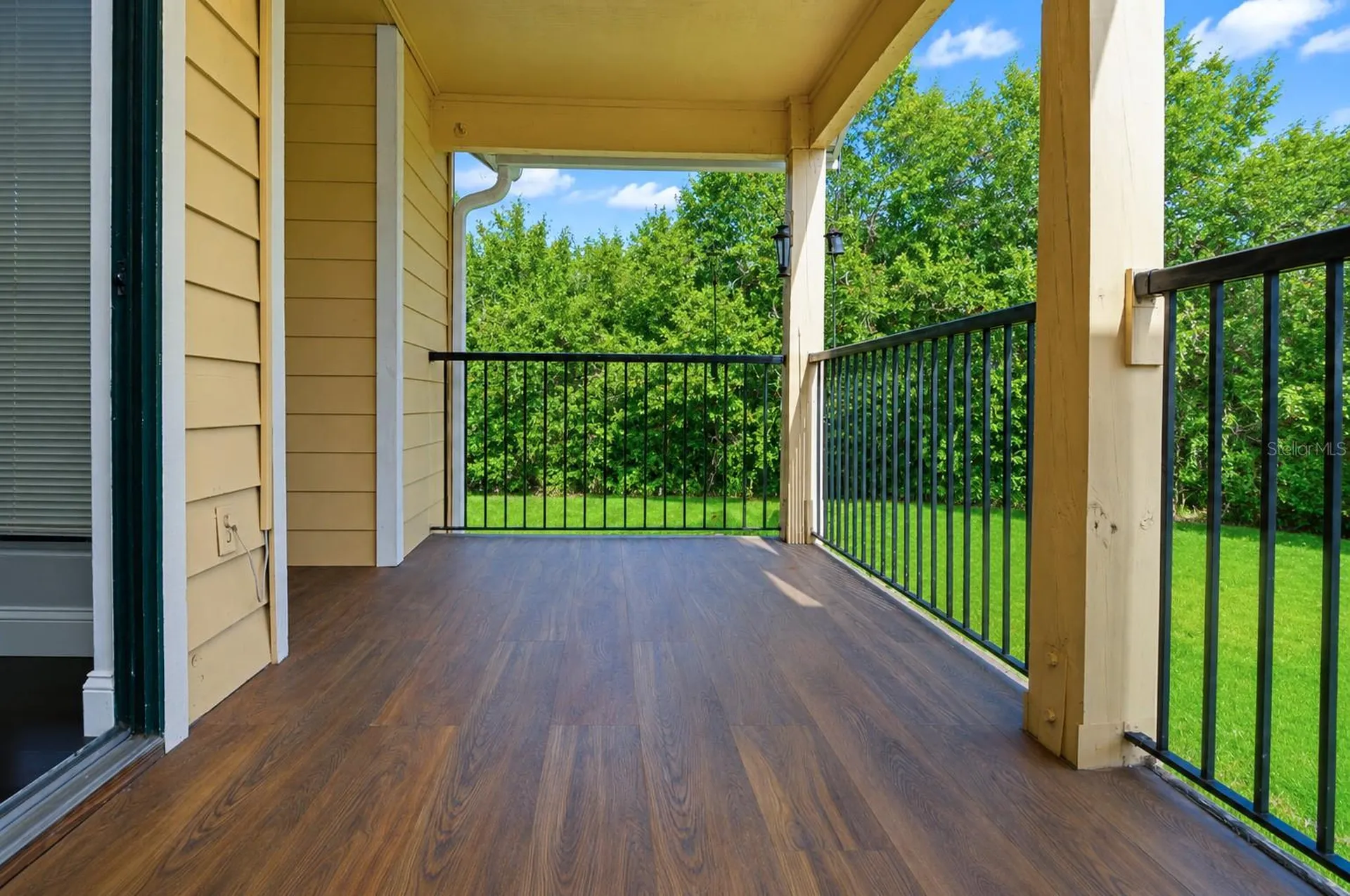 8621 Fancy Finch Drive Tampa FL 33614