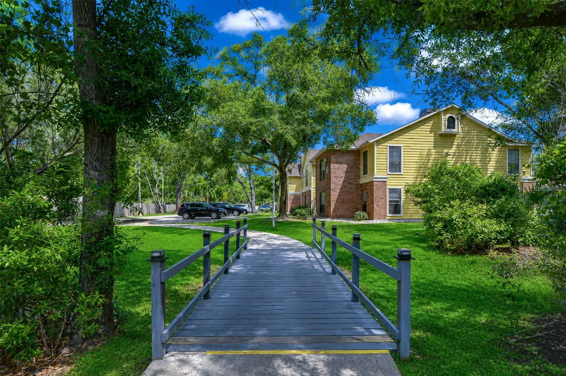 8621 Fancy Finch Drive Tampa FL 33614