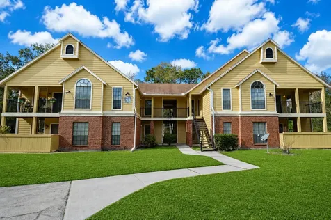 8621 Fancy Finch Drive Tampa FL 33614
