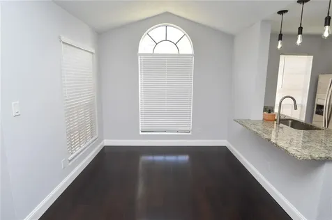 8621 Fancy Finch Drive Tampa FL 33614