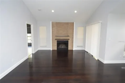 8621 Fancy Finch Drive Tampa FL 33614