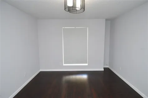 8621 Fancy Finch Drive Tampa FL 33614
