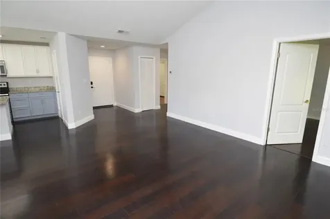 8621 Fancy Finch Drive Tampa FL 33614