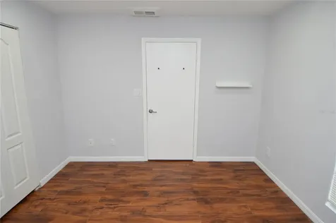 8621 Fancy Finch Drive Tampa FL 33614