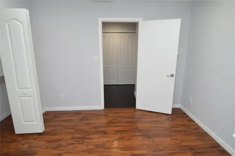 8621 Fancy Finch Drive Tampa FL 33614