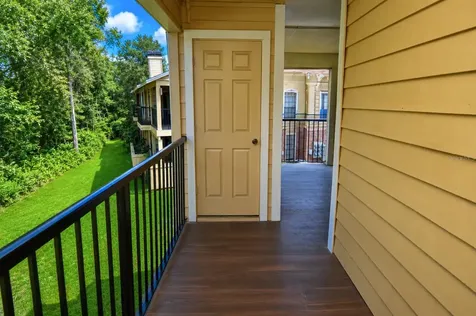 8621 Fancy Finch Drive Tampa FL 33614
