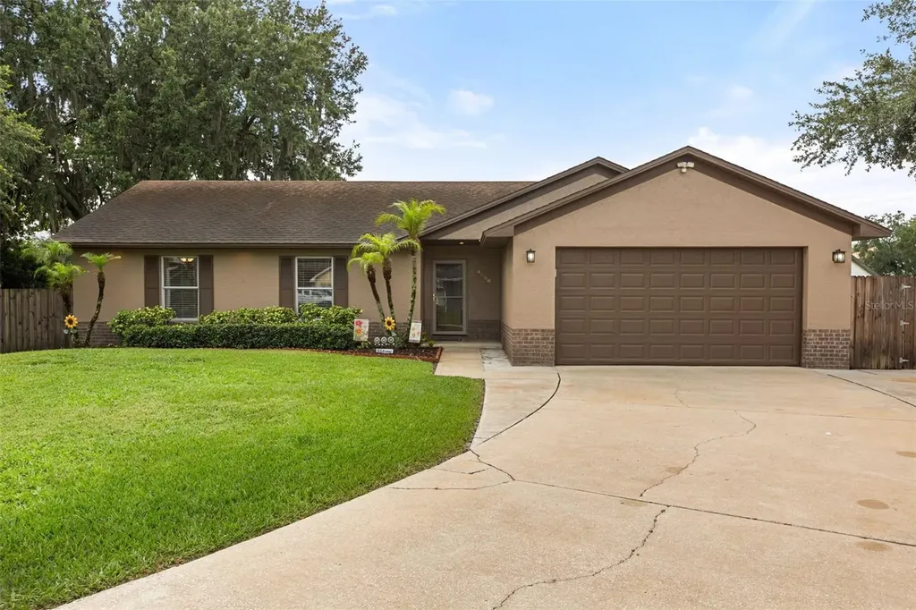 4608 Sturbridge Court Orlando FL 32812