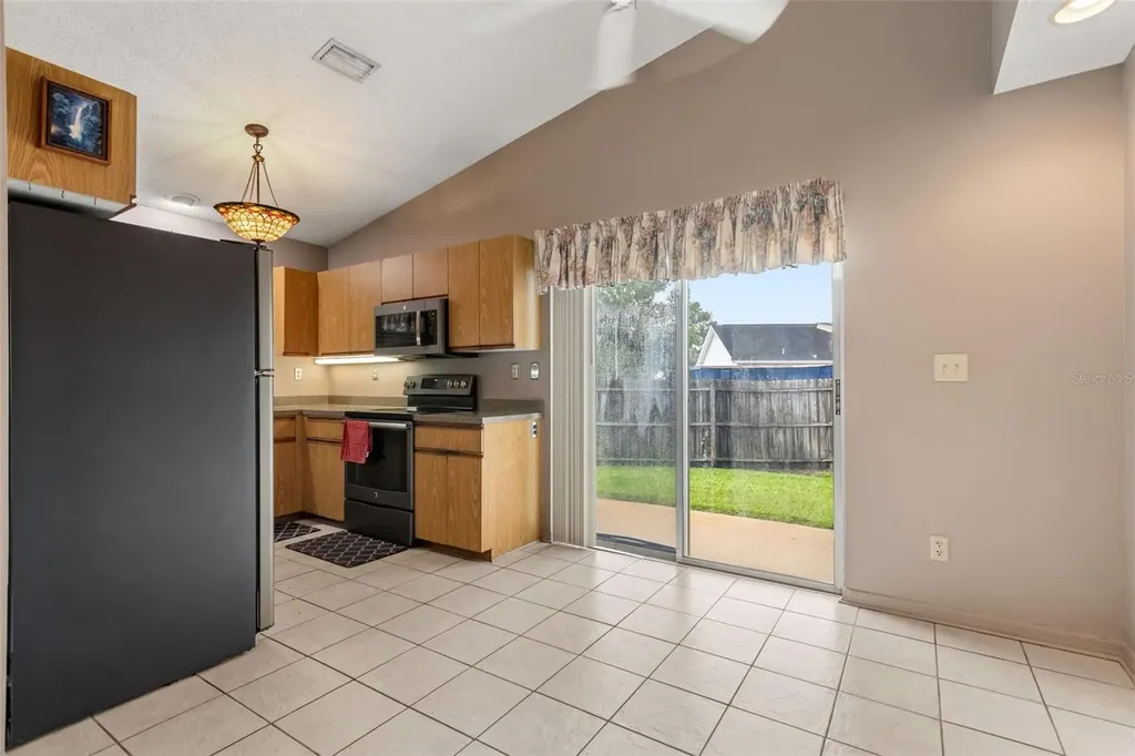 4608 Sturbridge Court Orlando FL 32812