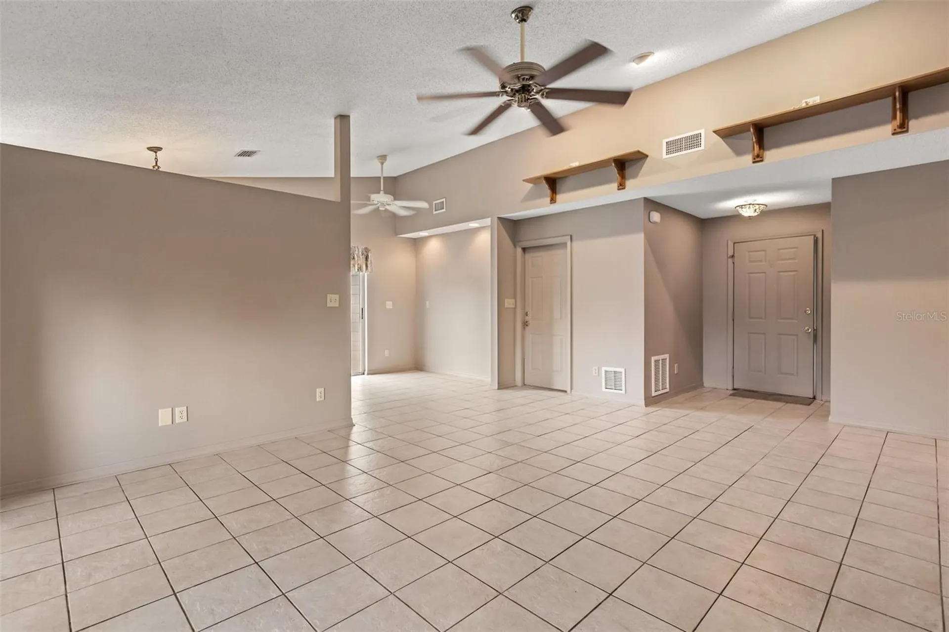 4608 Sturbridge Court Orlando FL 32812
