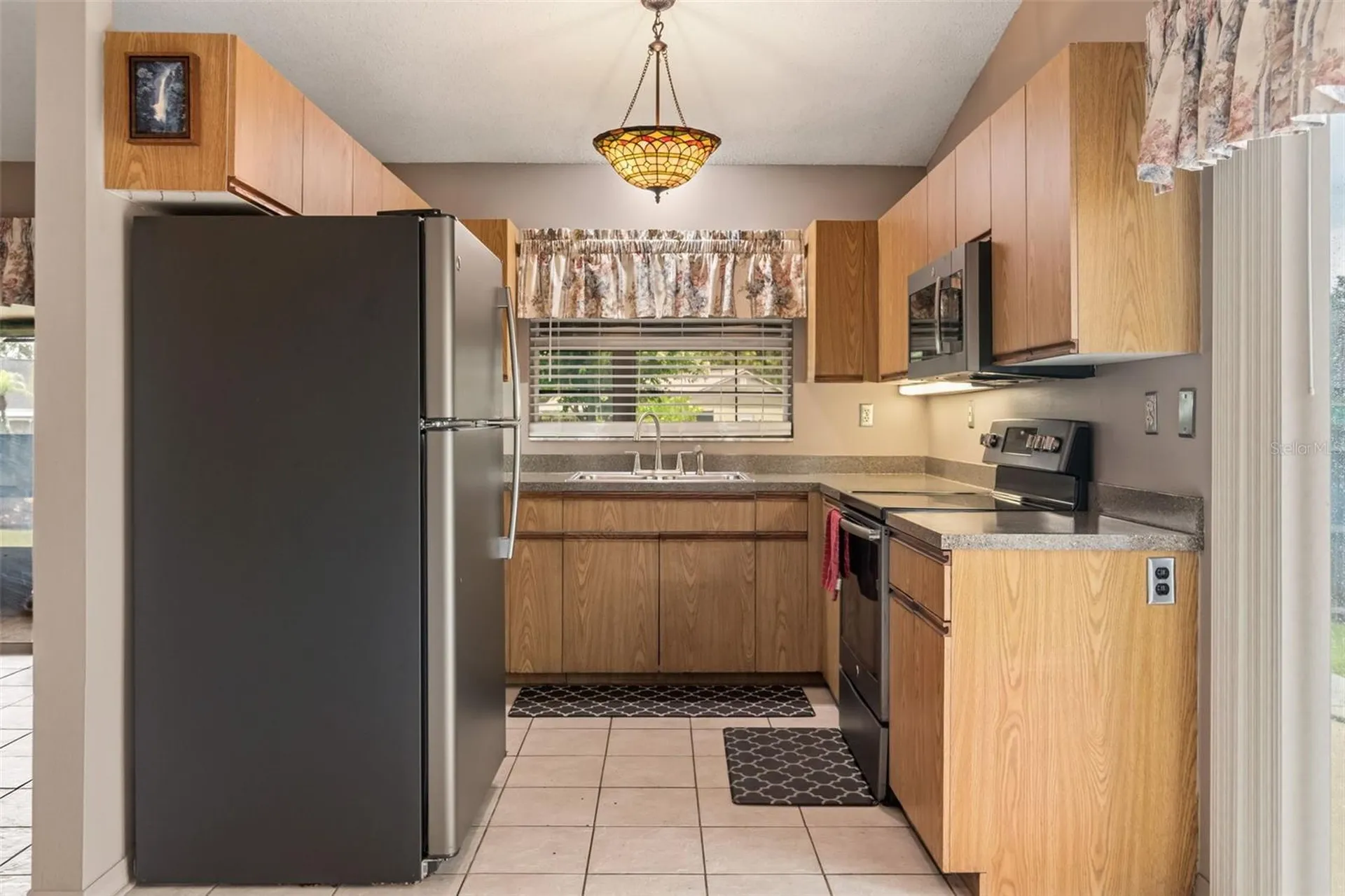 4608 Sturbridge Court Orlando FL 32812