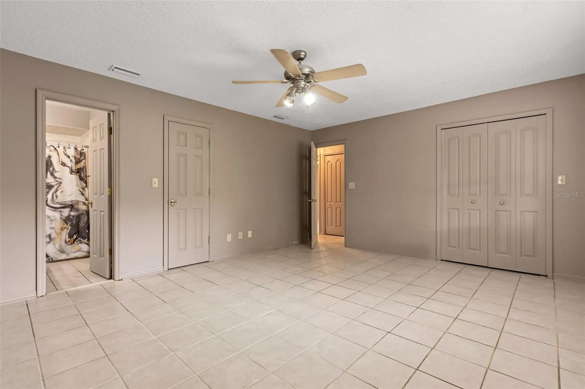 4608 Sturbridge Court Orlando FL 32812