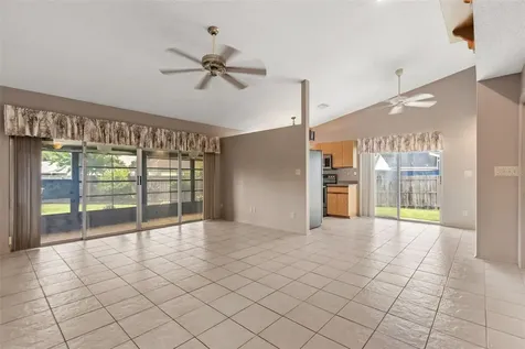 4608 Sturbridge Court Orlando FL 32812