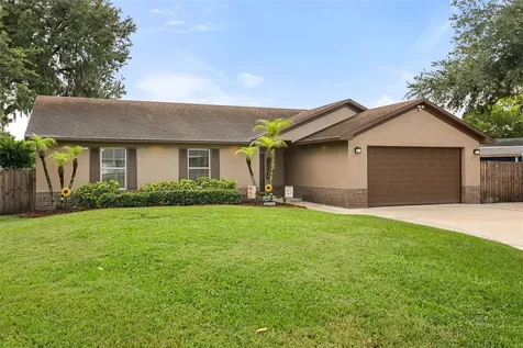 4608 Sturbridge Court Orlando FL 32812