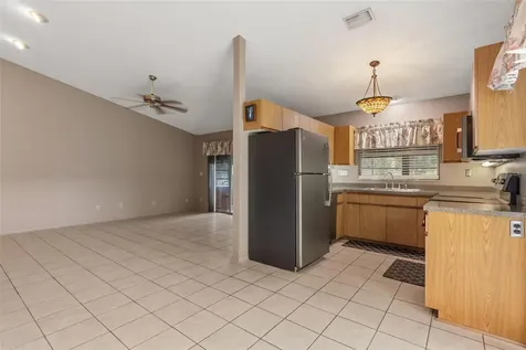 4608 Sturbridge Court Orlando FL 32812