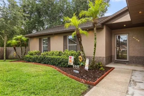 4608 Sturbridge Court Orlando FL 32812