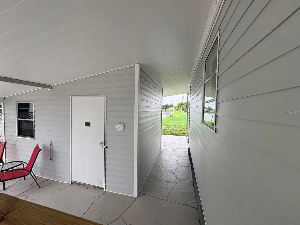 3163 Indian Village Lane North Fort Myers FL 33917