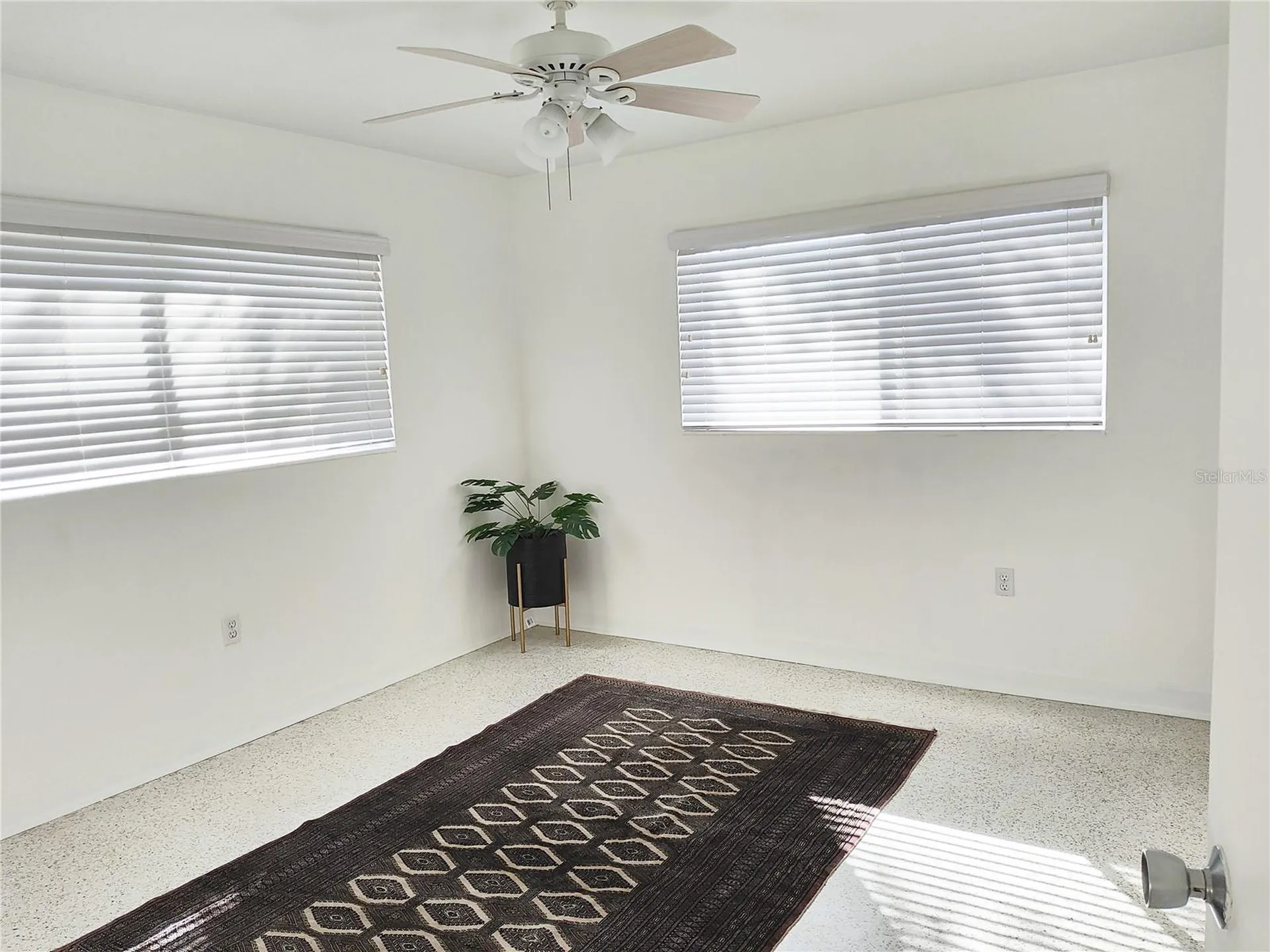 2155 Wood Street Sarasota FL 34237