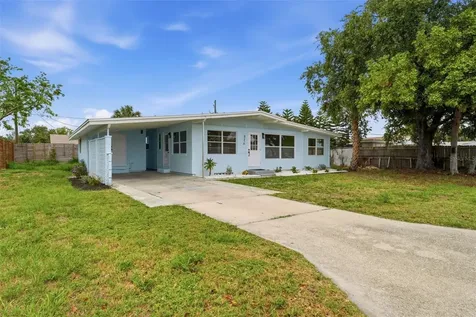 4216 60th Street W Bradenton FL 34209