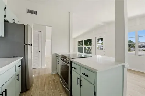 4216 60th Street W Bradenton FL 34209