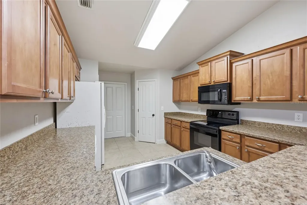 577 NW 259th Terrace Newberry FL 32669