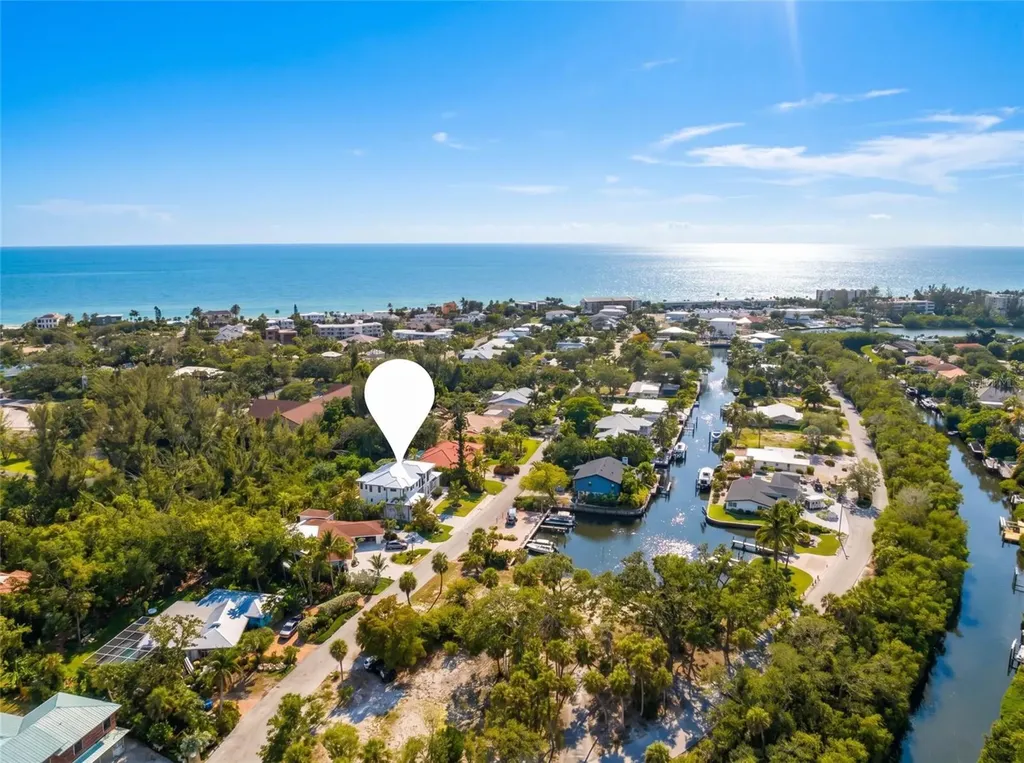 626 Buttonwood Drive Longboat Key FL 34228