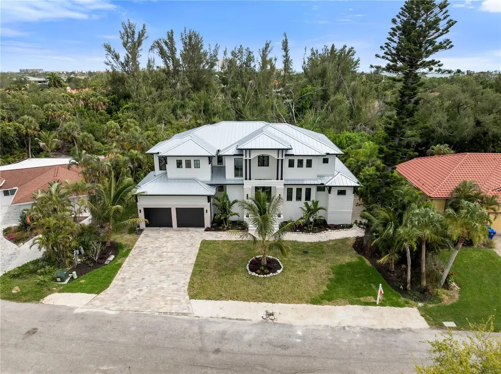 626 Buttonwood Drive Longboat Key FL 34228