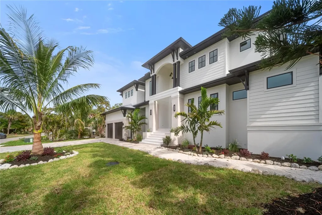 626 Buttonwood Drive Longboat Key FL 34228
