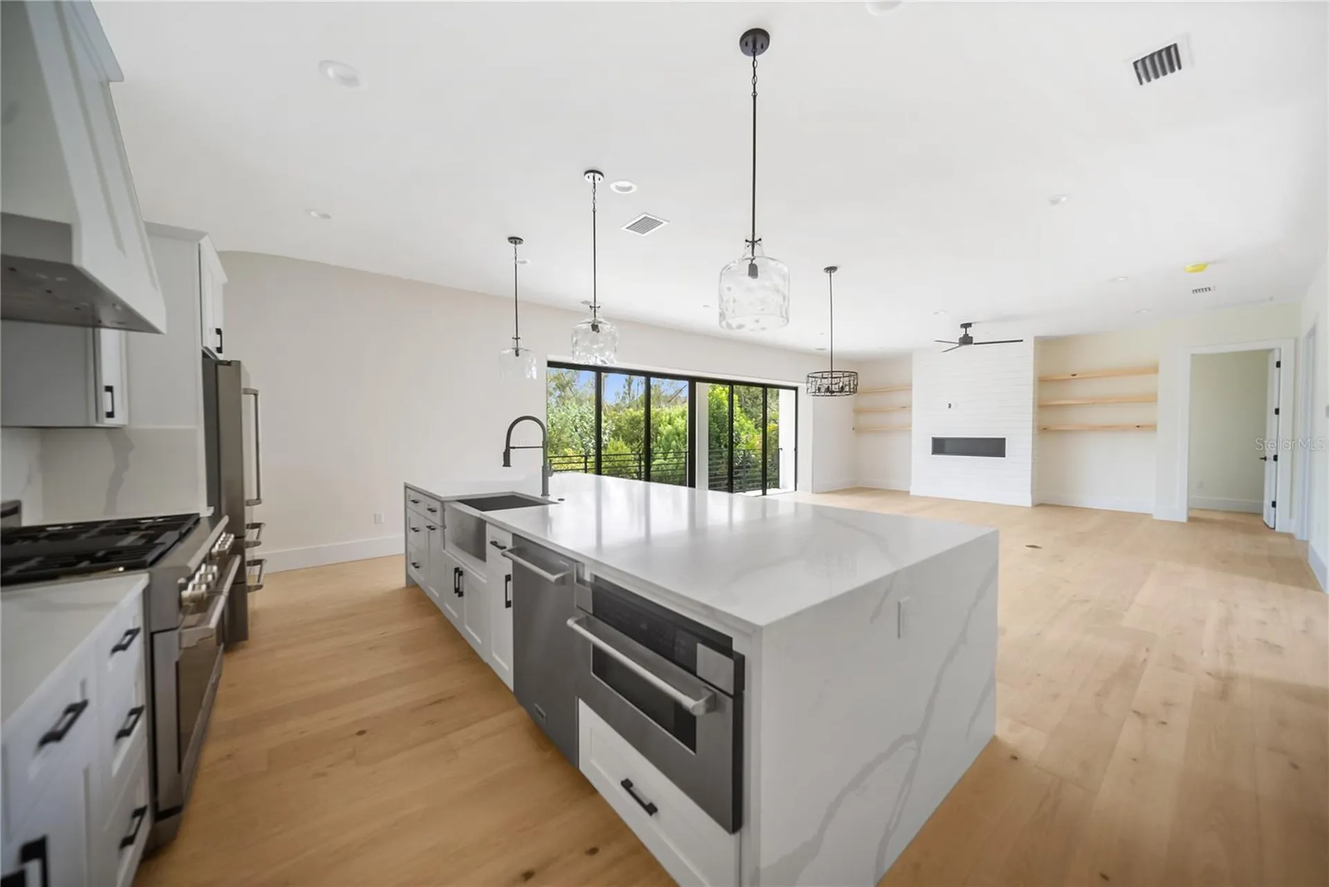 626 Buttonwood Drive Longboat Key FL 34228