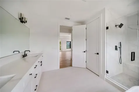 626 Buttonwood Drive Longboat Key FL 34228