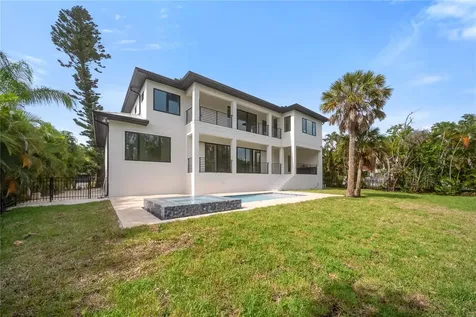626 Buttonwood Drive Longboat Key FL 34228
