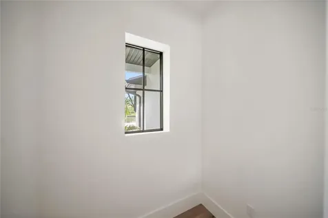 626 Buttonwood Drive Longboat Key FL 34228