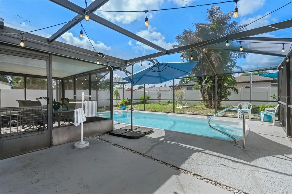 7906 Woodvine Circle Tampa FL 33615