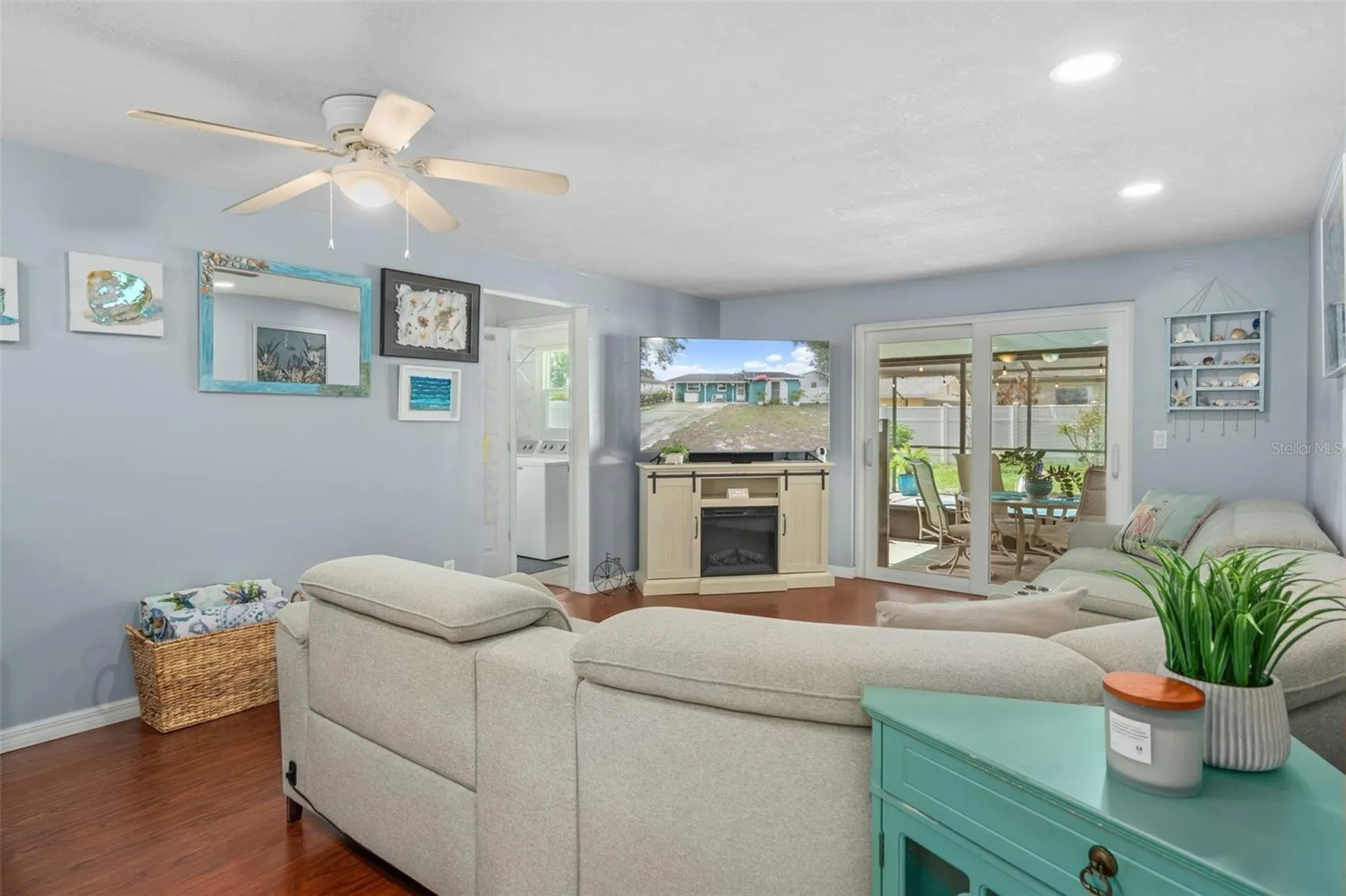 7906 Woodvine Circle Tampa FL 33615