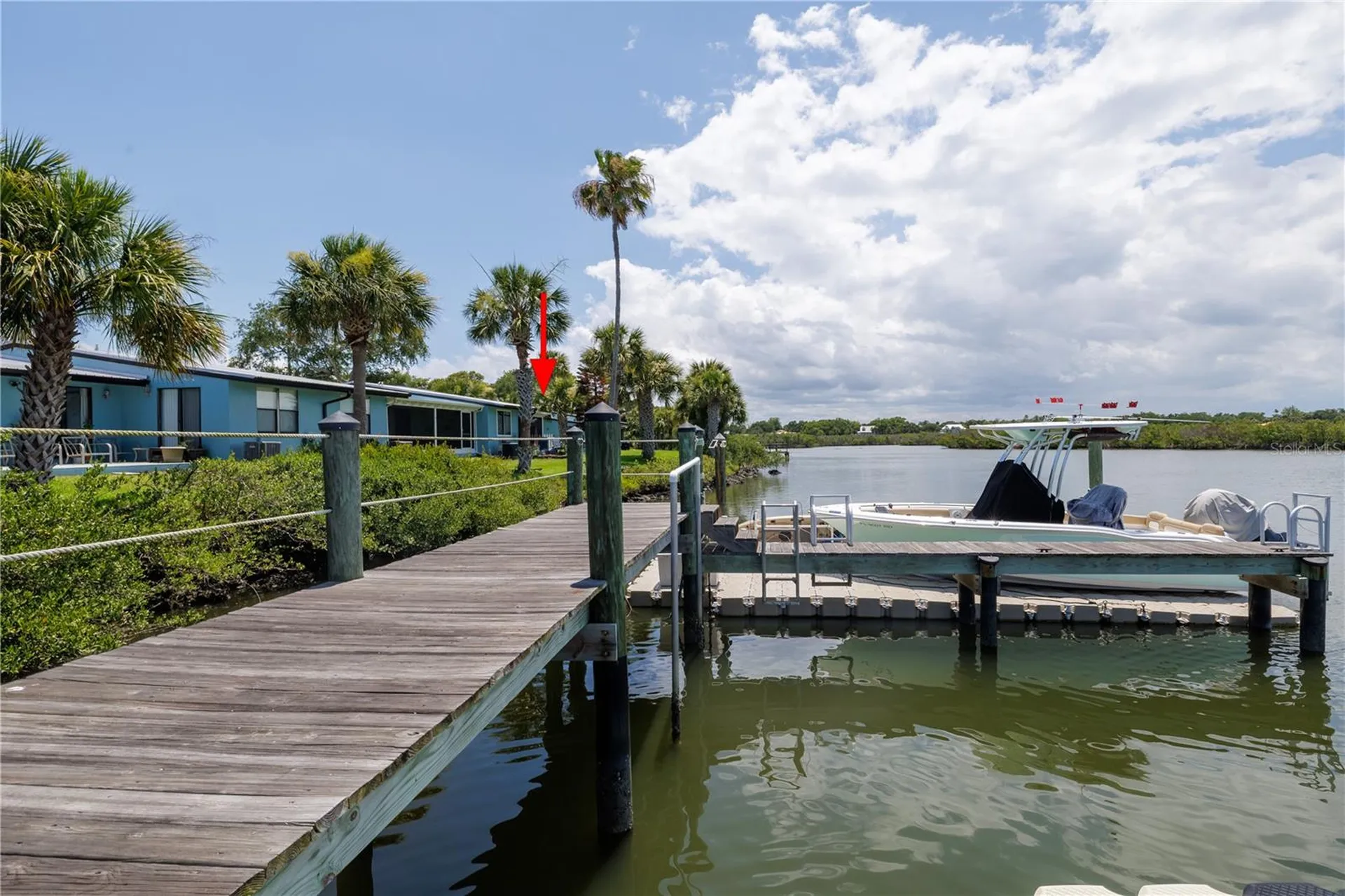 100 Poinciana Cove Court New Smyrna Beach FL 32169