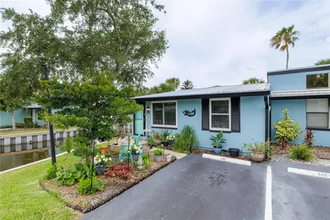 100 Poinciana Cove Court New Smyrna Beach FL 32169
