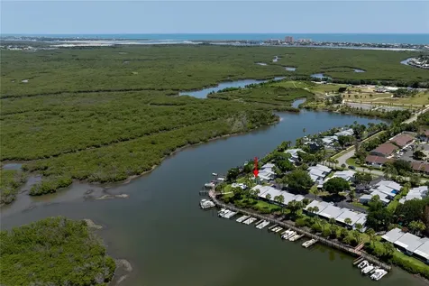 100 Poinciana Cove Court New Smyrna Beach FL 32169