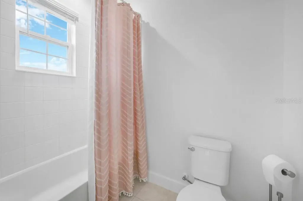 6135 Voyagers Place Apollo Beach FL 33572