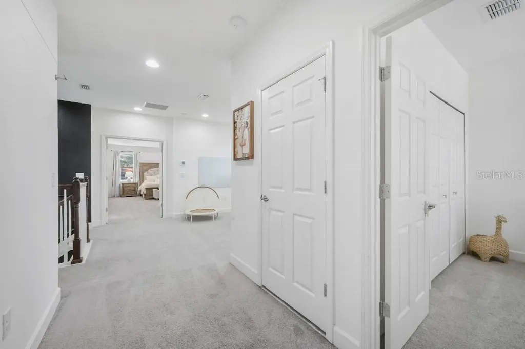 6135 Voyagers Place Apollo Beach FL 33572
