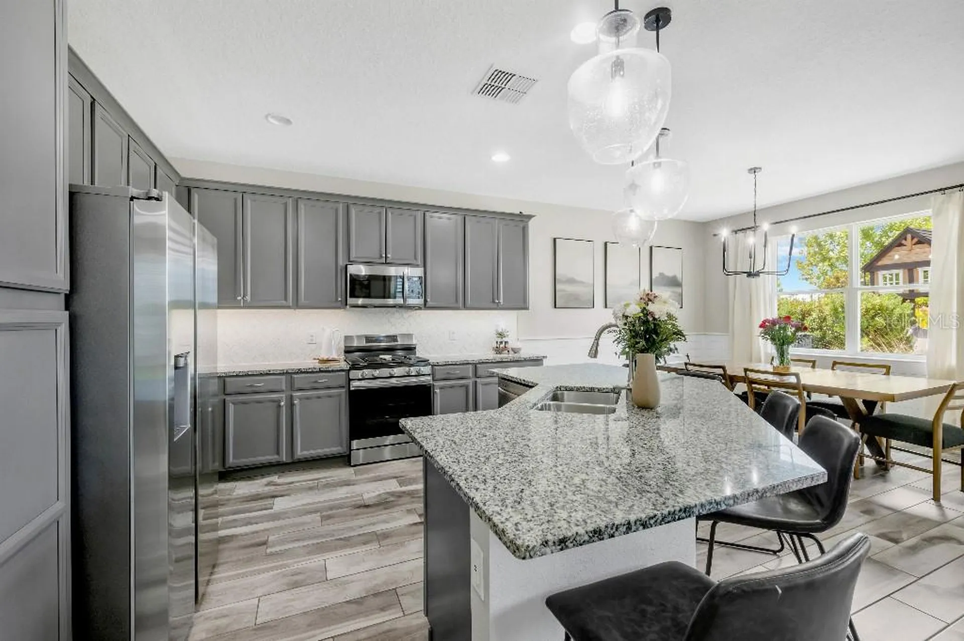 6135 Voyagers Place Apollo Beach FL 33572