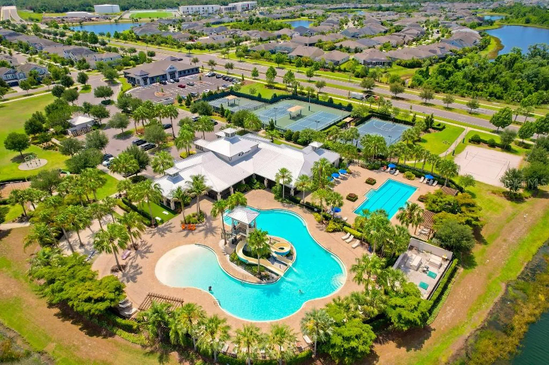 6135 Voyagers Place Apollo Beach FL 33572