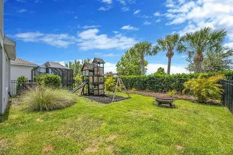 6135 Voyagers Place Apollo Beach FL 33572