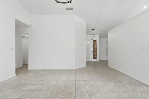 2431 Rolling Broak Drive Orlando FL 32837
