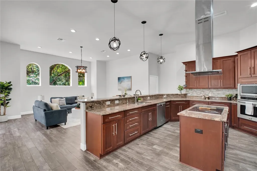 4931 Turtle Creek Trail Oldsmar FL 34677