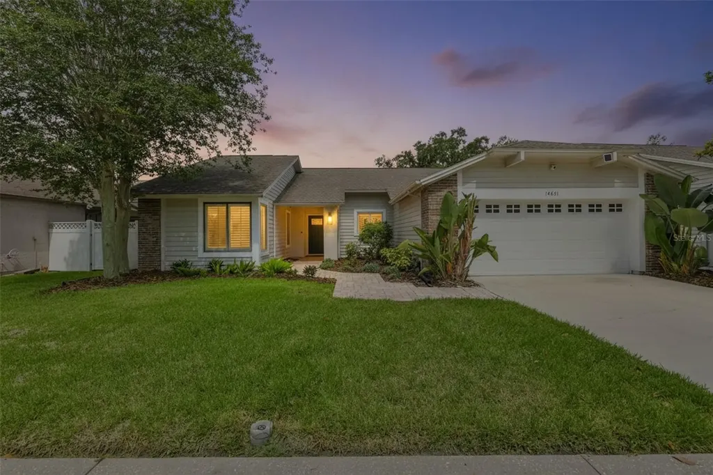 14651 Village Glen Circle Tampa FL 33618