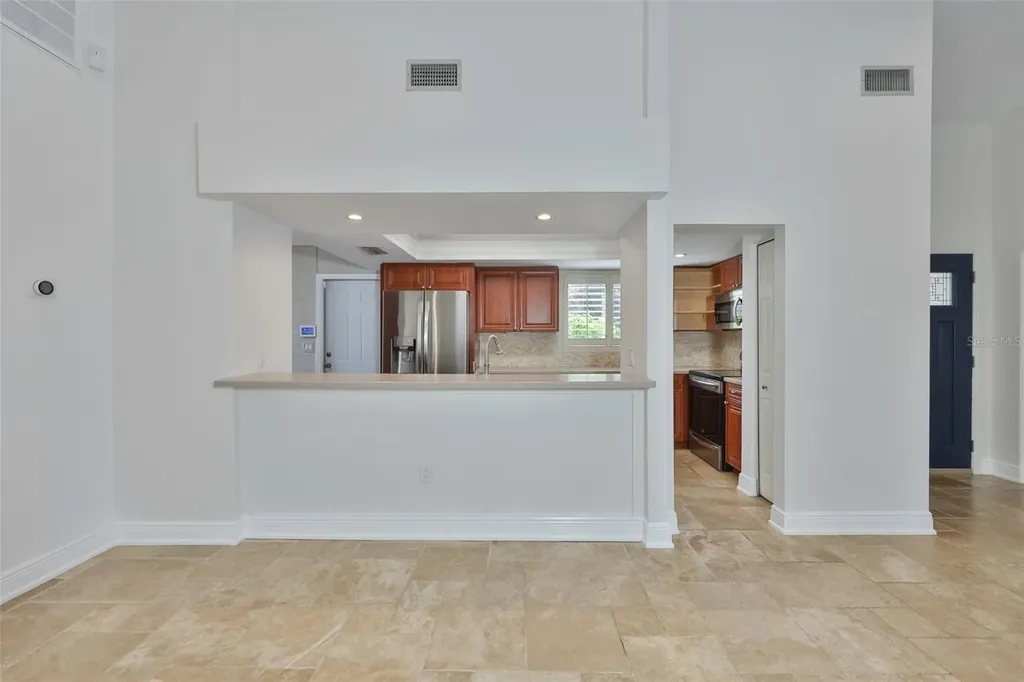 14651 Village Glen Circle Tampa FL 33618
