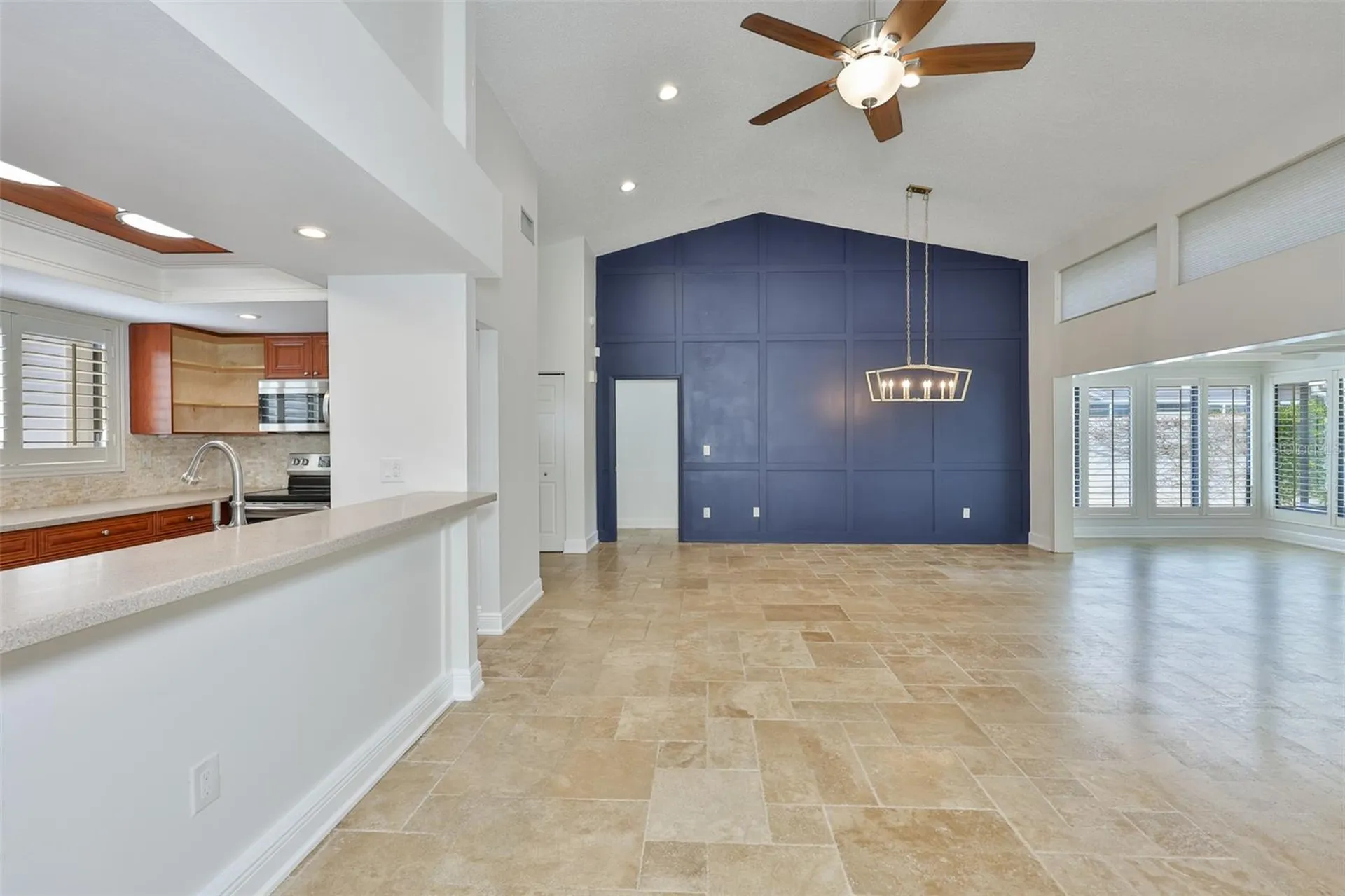 14651 Village Glen Circle Tampa FL 33618