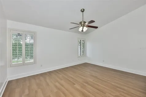 14651 Village Glen Circle Tampa FL 33618