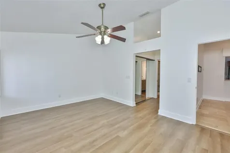 14651 Village Glen Circle Tampa FL 33618