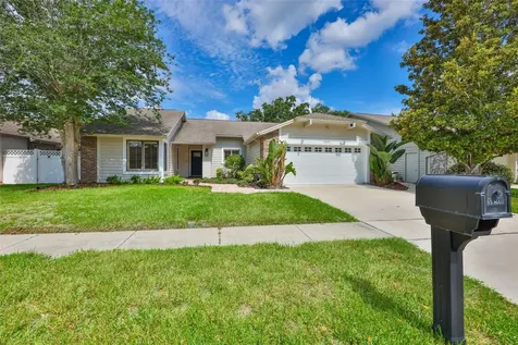 14651 Village Glen Circle Tampa FL 33618